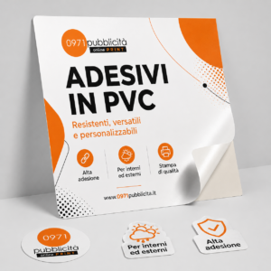 Adesivi in PVC personalizzabili per interni ed esterni, resistenti e versatili. Ideali per promozioni, etichette e decorazioni con stampa di alta qualità.