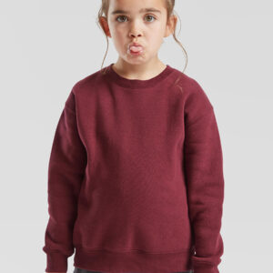 Bambina con felpa bordeaux personalizzabile, perfetta per stampa logo aziendale o grafica unica. Abbigliamento promozionale online.