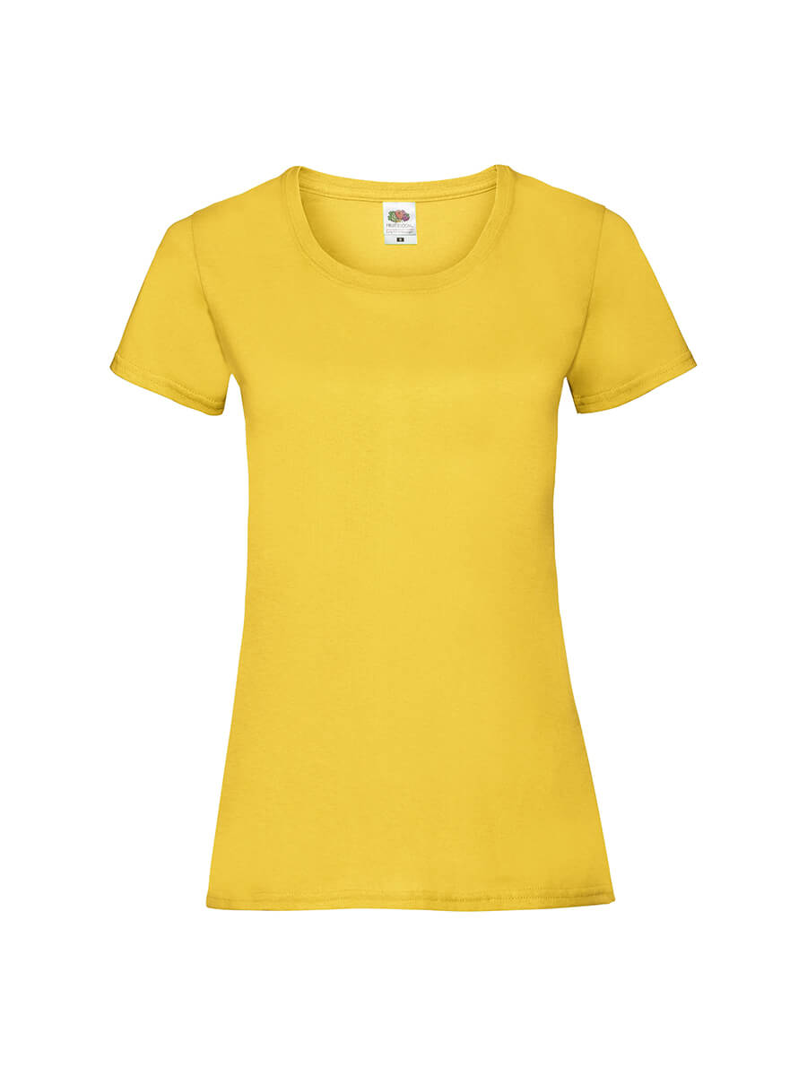 T-shirt gialla da personalizzare con la tua grafica. Ideale per abbigliamento promozionale, eventi e merchandising. Stampa online in tutta Italia.