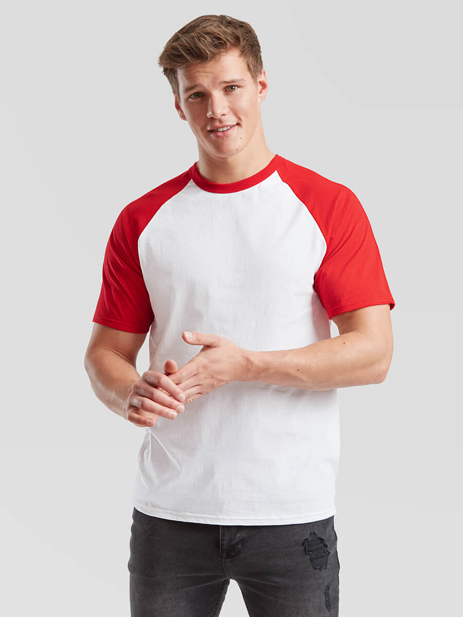 T-shirt uomo bicolore con maniche rosse e corpo bianco, ideale per stampa personalizzata online
