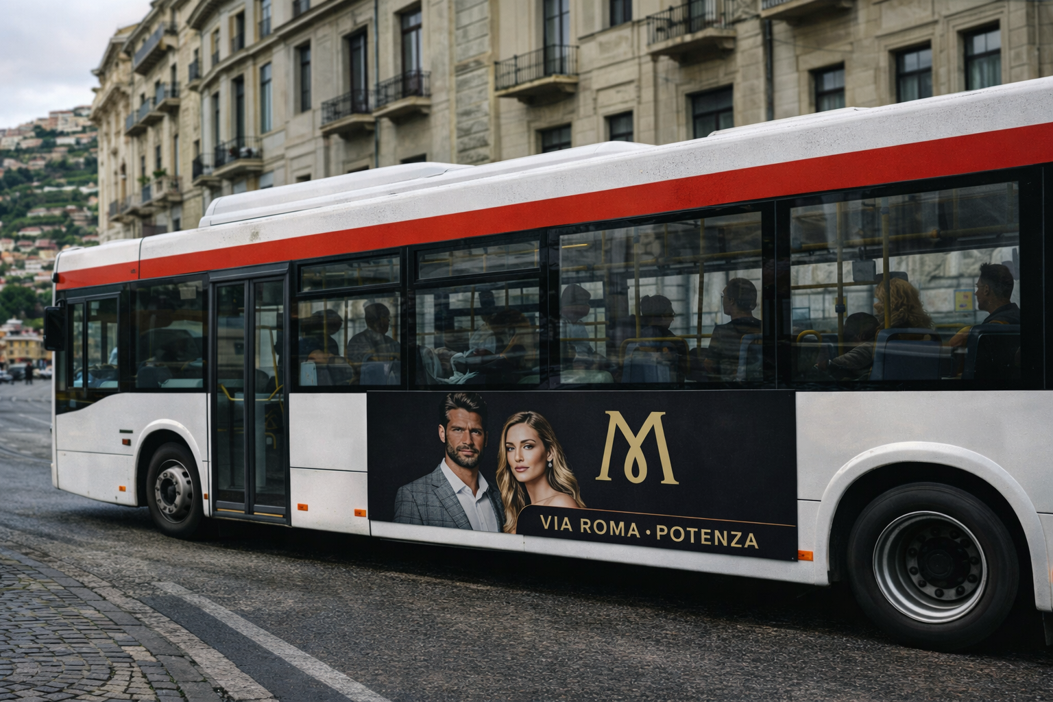 autobus personalizzato a potenza